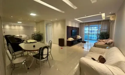 Apartamento à venda no condomínio Reserva Jardim, Barra da Tijuca.
