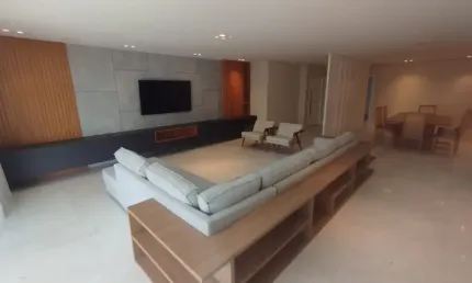 Apartamento para locação no condomínio Les Residences de Monaco, Barra da Tijuca.