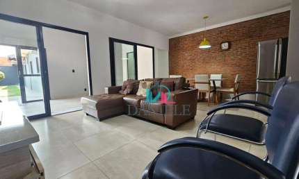 Casa com 4 quartos à venda no Jardim Primor, Araraquara 