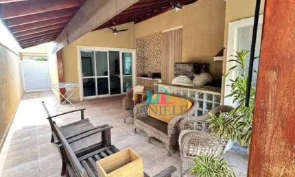 Casa com 3 dormitórios à venda, 140 m² por R$ 740.000,00 - Jardim Botânico - Araraquara/SP