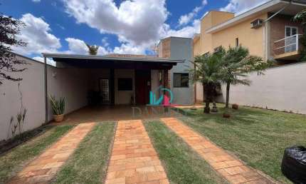 Casa com 3 dormitórios à venda, 158 m² por R$ 600.000,00 - Condomínio Flamboyant - Araraquara/SP