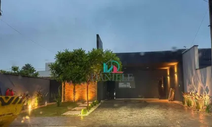 Casa com 3 dormitórios à venda, 102 m² por R$ 760.000,00 - 7º Distrito Industrial - Araraquara/SP