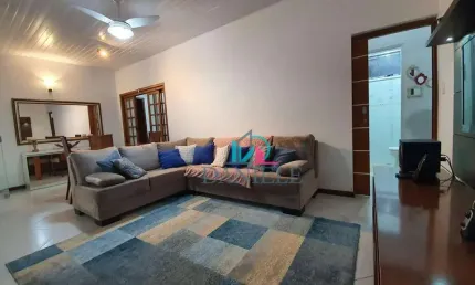 Casa com 3 dormitórios à venda, 191 m² por R$ 695.000,00 - Centro - Araraquara/SP