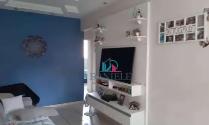 Casa com 3 dormitórios à venda, 70 m² por R$ 415.000,00 - Jardim Quitandinha - Araraquara/SP