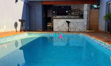 Casa com 3 quartos à venda no Residencial Cambuy, Araraquara 