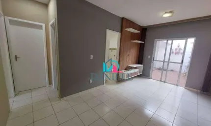 Casa térrea com 2 dormitórios localizada no condomínio villaggio do sol.
