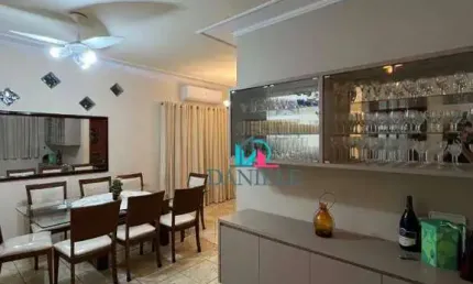 Casa térrea com 4 dormitórios localizada no jardim botânico.
