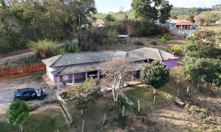 Fazenda à venda na Rua Diogenes Domingues De Godoi, 156, Centro, Pinhalzinho