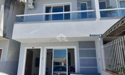 Sobrado 2 dormitórios no bairro Bela Vista, Palhoça