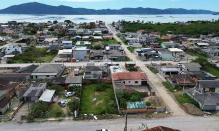 Terreno à venda na Rua Oriando Marinho, 771, Praia de Fora, Palhoça