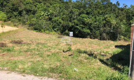 Terreno à venda na Rua Acauã, 12, Sertão do Maruim, São José