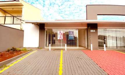 Sala comercial para alugar na Rua Ibiporã, 884, Jardim Santo Antônio, Londrina por R$ 5.600