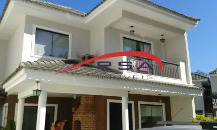 Casa em Condomínio de Luxo na Freguesia (Jacarepaguá) com 3 Quartos, 3 Suítes e 160m² - Rio de Janeiro-RJ