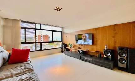 Apartamento com 3 quartos para alugar na Rua Delfim de Pádua Peixoto, 449, Balneário Santa Clara, Itajaí