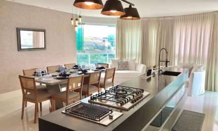 Apartamento com 3 quartos para alugar na Rua Delfim de Pádua Peixoto, 2184, Praia Brava, Itajaí