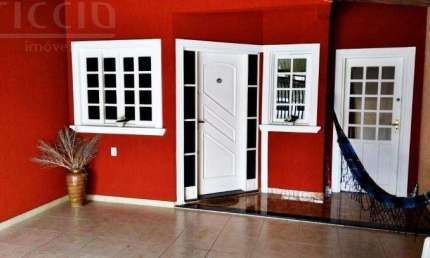 Casa com 3 dormitórios à venda, 162 m² por R$ 745.000,00 - Jardim das Indústrias - São José dos Campos/SP