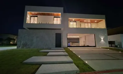 Casa a venda Chácara Serimbura com 800m² de área construída e 1200m² de terreno.