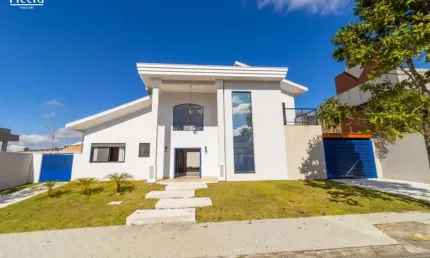 Linda casa no urbanova novinha com 335 m2, com 4 dormitórios 2 suites