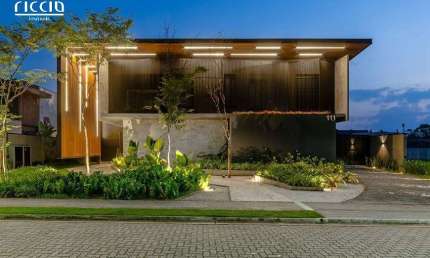 Sobrado MOBILIADO LUXUOSO -  à venda, 645 m² de Construção, Condominio Chácara Serimbura Urbanova SJC-SP