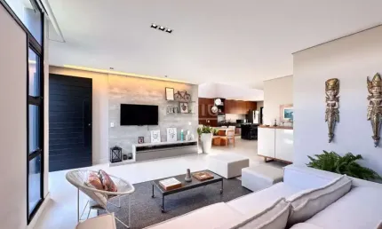 Casa Térrea à venda no Cond. Alphaville 2 - PRONTA PARA MORAR - 4 SUÍTES (1 reversível escritório)  225 m² Útil e 483 m² de Terreno
