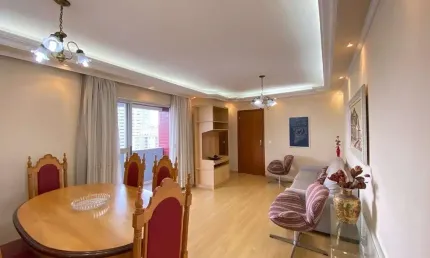 Apartamento no Bairro Vila Adyana em São José dos Campos