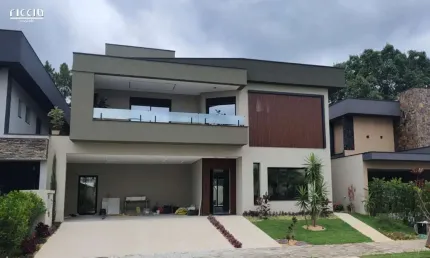 Casa com 4 suítes com planejados - condomínio jardim do golfe 1 - avalia permuta! mande sua proposta!