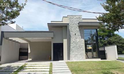 Casa No condominio Terras do Vale com 3 dormtórios sendo 3 suites