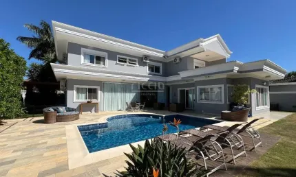 Casa à Venda no Condomínio Mirante do Vale em Jacareí - Com 521 m² Útil - 4 SUÍTES, 1.001 m² de terreno