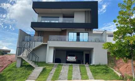 Casa de Condomínio- Loteamento Verana, São José dos Campos - SP