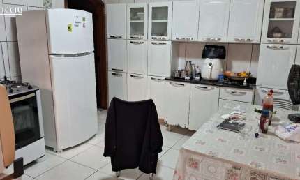 Casa a venda -  Parque Industrial - 2 Dormitórios - 114m².