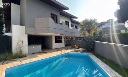 Residência de Alto Padrão no Condomínio Aquarius I - 450 m2 Útil e 550 m2 de Terreno - São José dos Campos SP