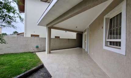 Casa em condomínio com 03 Dormitórios (01 Suíte), 310 m², Edícula nos fundos - Imovel com inquilino