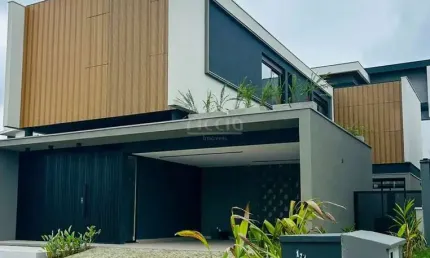 Casa à venda no Urbanova em SJC - Excelente Sobrado no Cond. Alphaville 2 - 4 SUÍTES - 390 m² de A.C e 450 m² de Terreno