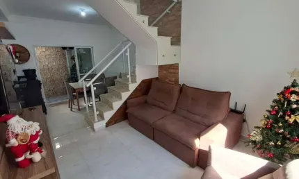 Lindo sobrado 3 dormitórios 1 suíte 83 m²  Bonna Villa Residencial Sjc