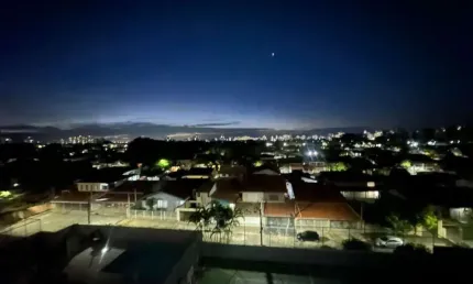 Apartamento á venda com 4 dorms sendo 1 suítes de 123 m²