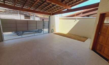 Casa térrea nova nunca habitada 3 dormitórios 1 suíte  175 m² AT Parque dos Sinos Jacareí SP