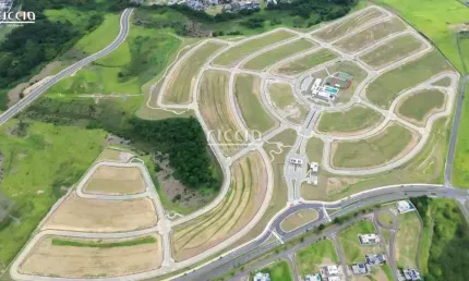 Terreno em leve declive à venda quadra p1 - condomínio terras alpha urbanova - 330 m2 em declive