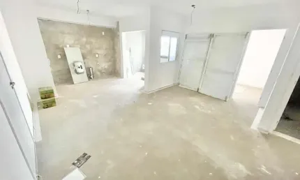 Apto no contra piso - último andar - sala estendida