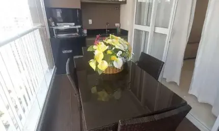 Apartamento no bairro Jardim das Industrias em São José dos Campos