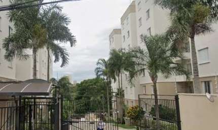 Apartamento com 2 dormitórios no baixxo do Jardim Oriente.