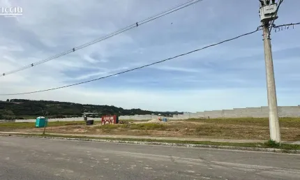 Terreno comercial à venda no Recanto da BaronesaJardim Portugal, SJCampos