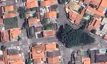 Terreno à venda de Esquina 250 m² no Jardim Alvorada - São José dos Campos/SP