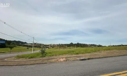 Terreno de esquina à venda com 1058,56 m² no Condomínio Recanto Baronesa em São José dos Campos