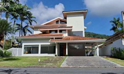 Casa Sobrado de Alto Padrão à Venda - Condomínio Tabatinga, Caraguatatuba