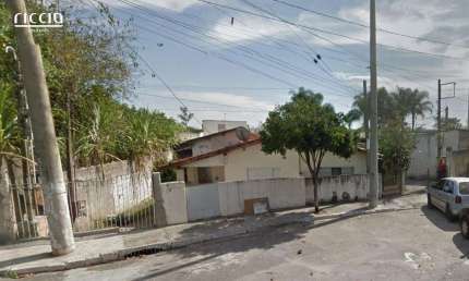 Terreno à venda com 700m2 em Santana em São José dos Campos