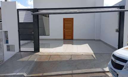LINDO SOBRADO - SANTA JULIA , 196m2 construídos, terreno de 160m2.