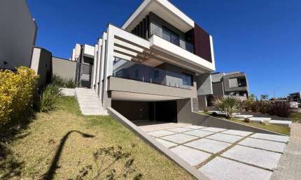 Casa em condomínio fechado com 4 quartos à venda no Urbanova, São José dos Campos 