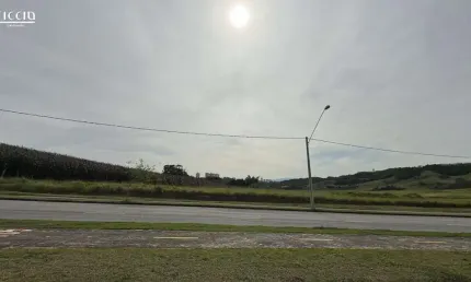 ÁREA comercial com 7.403,99m² para prédio residencial à venda no Recanto da Baronesa Jardim Portugal, SJCampos