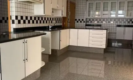 Oportunidade - Apartamento - Residencial Solar dos Pinheiros - Vila Adyana - 4 Dormitórios - 175m².
