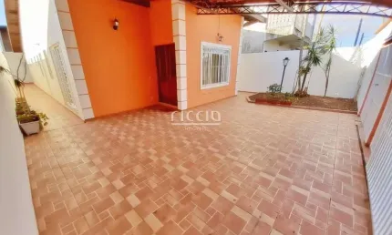 Casa com 4 quartos à venda no Jardim Portugal, São José dos Campos 